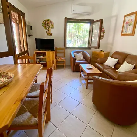 Casa Perassi Semesterbostad Putzu Idu