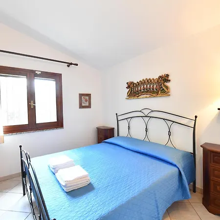 Holiday home Casa Perassi Putzu Idu