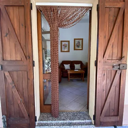 Casa Perassi Holiday home Putzu Idu